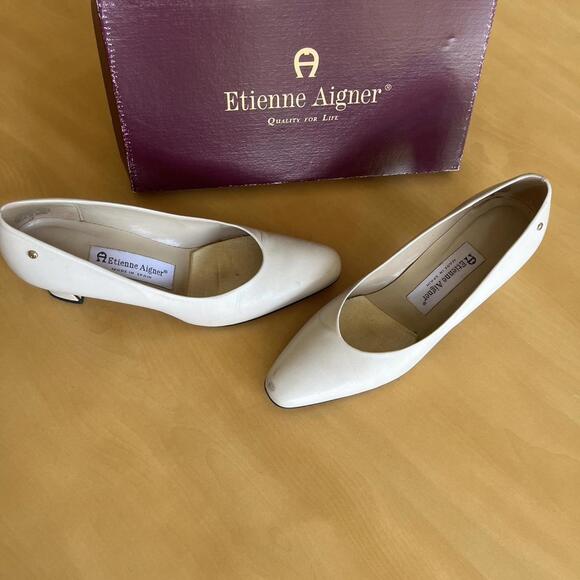 Aigner Women's Cream and Tan Court - Picture 1 of 8
